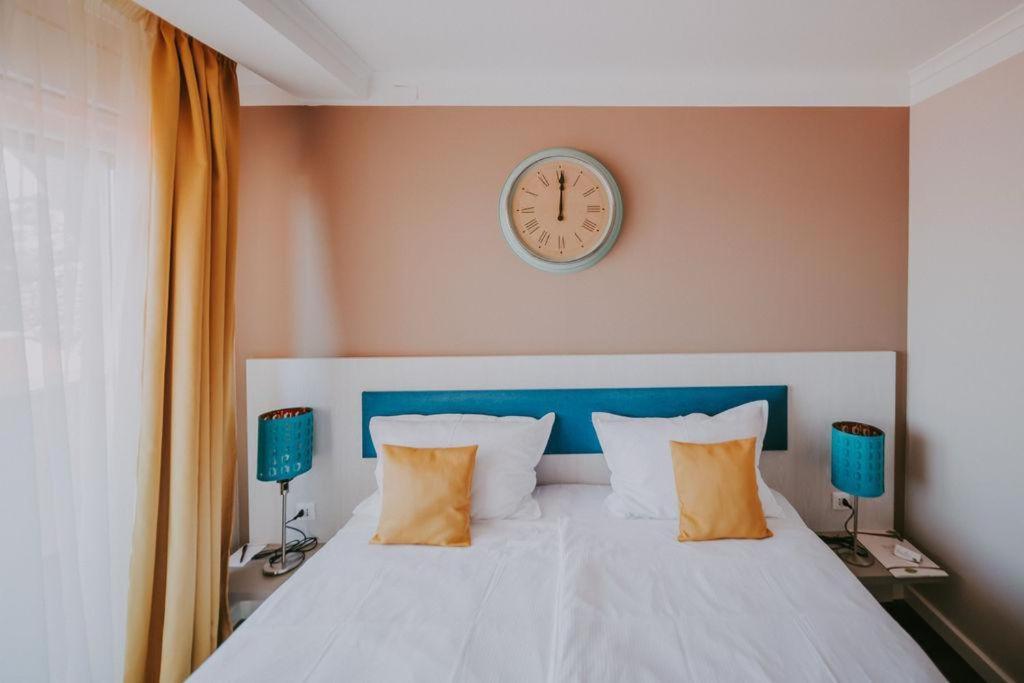Bellevue Rooms Stara Baška Exterior foto